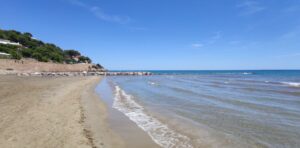 Descubre el encanto de Benicàssim en mayo